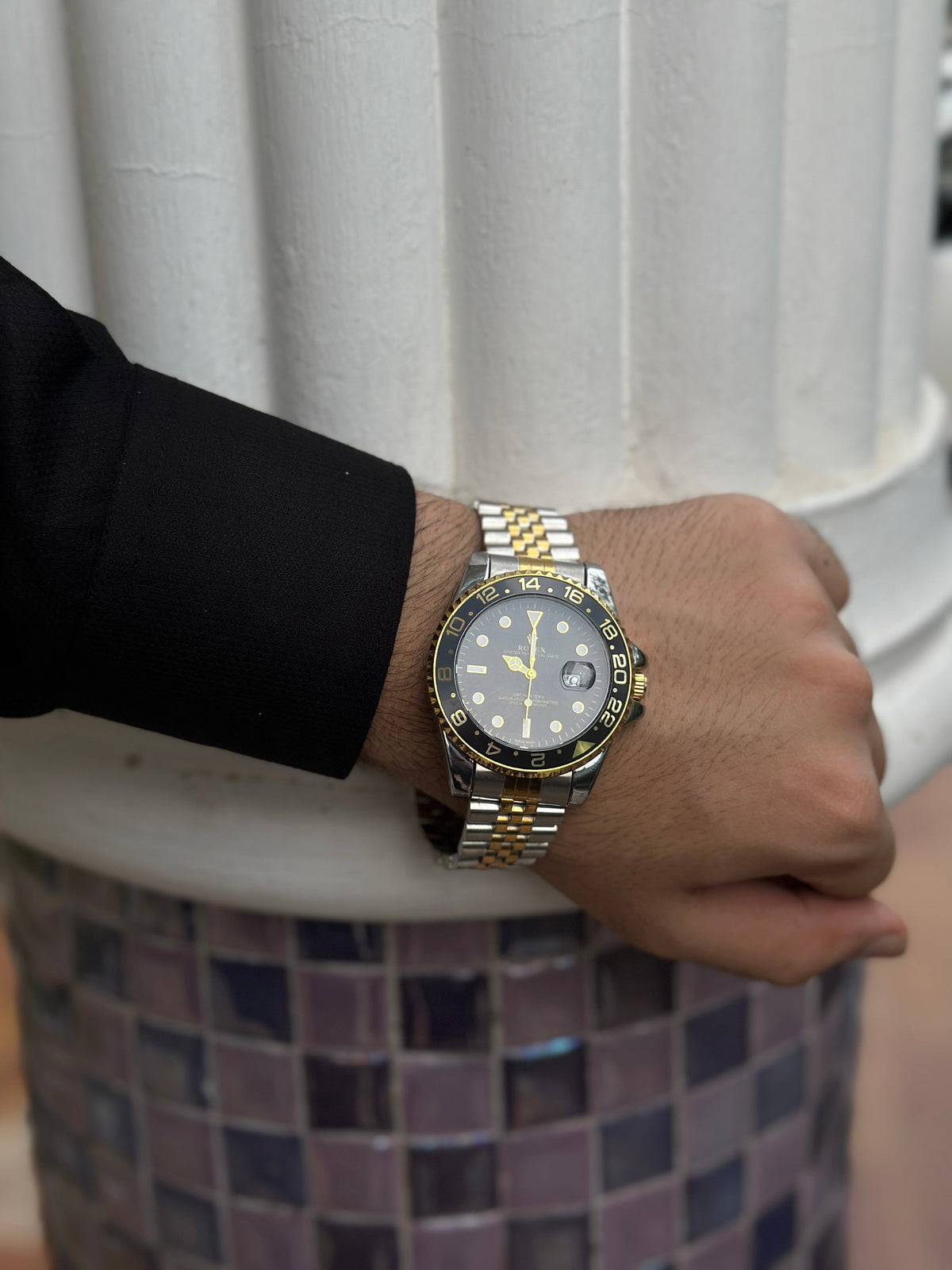 Classic Silver Dial Men's Wrist Watch