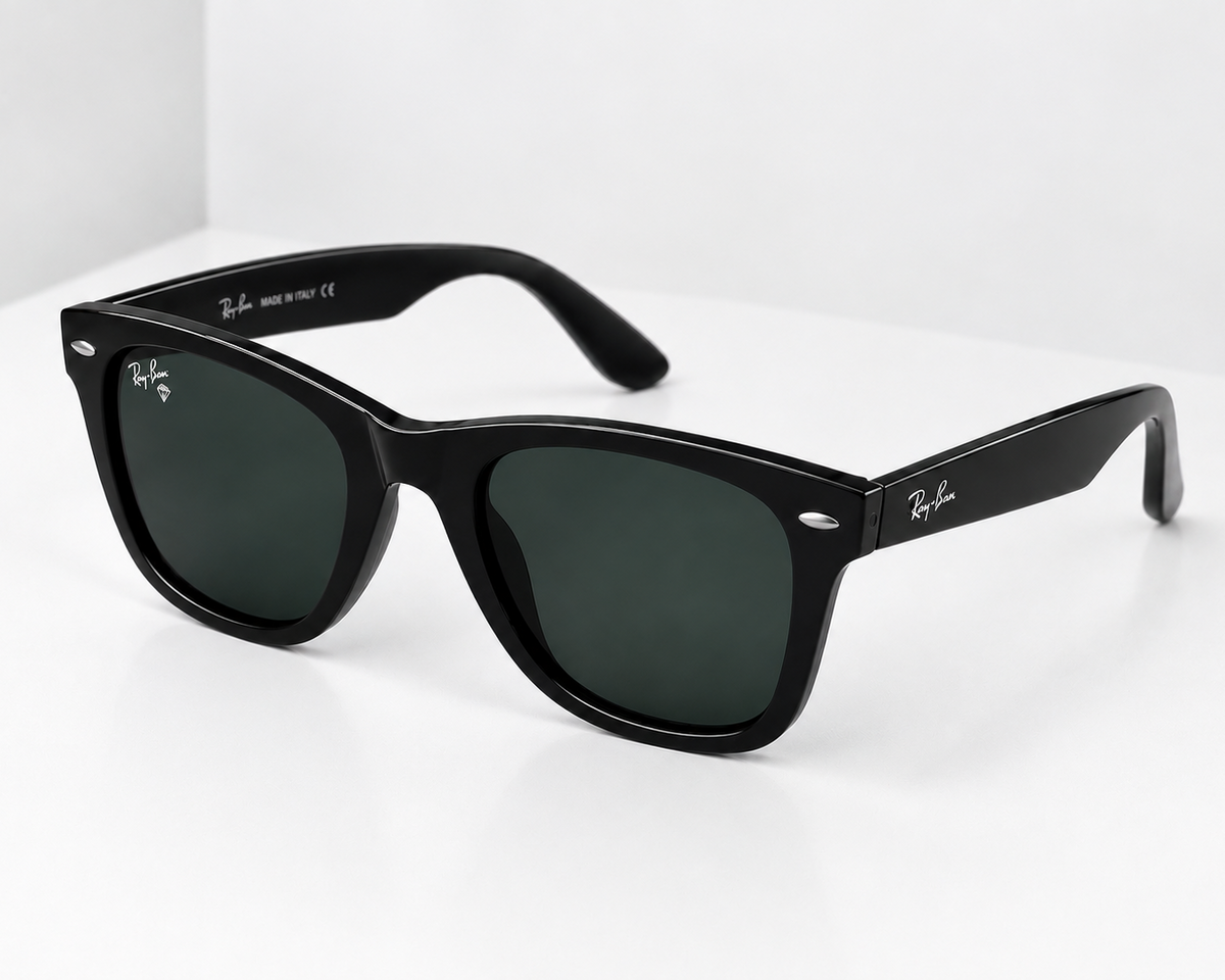 Ray-Ban New Wayfarer Classic Sunglasses – Black | RB2132